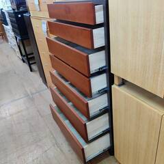 愛品倶楽部柏店】7段ハイチェスト (脚付き)