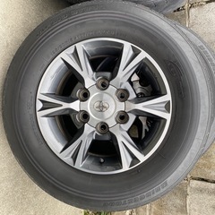 ハイエース 純正ホイール 純正タイヤ(溝3～4割程)