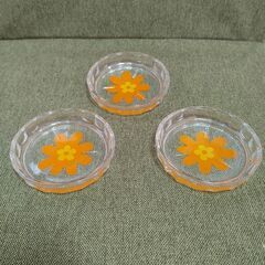 昭和レトロ 花柄 ガラス コースター三枚 9cm × 深さ2cm