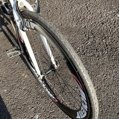 CANOVER　クロスバイク　ホワイト　自転車　28㌅