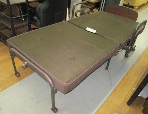 R308 ATEX 折り畳み電動ベッド、幅90cm Used・良品