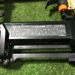 HITACHI N5004HMF 高圧フロアタッカ【市川行徳店】【店頭取引限定】【中古】管理番号：ITX3N8P8S478
