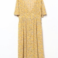 新品☆ロングワンピース・小花柄・yellow・S-M・アースミュ...