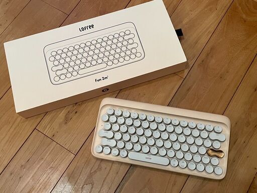 Lofree メカニカルキーボード (キーボードと箱のみ、ケーブルはなし)