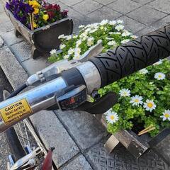 クロスバイク　７００ｘ２８ｃ　ＧＩＡＮＴ　８変速　フレーム　アルミ　美品　赤