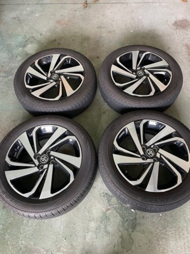 ライズ，ロッキー。夏タイヤ純正値下げ❗️アルミホイール。195 60R 17  