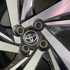 ライズ，ロッキー　。夏タイヤ　純正値下げ❗️アルミホイール。195 60R 17。　4本