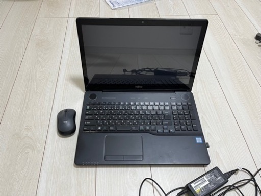 FUJITSU  ノートパソコン