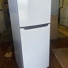 福岡市内配送無料　2021年　ハイセンス 小型 冷蔵庫 幅48....