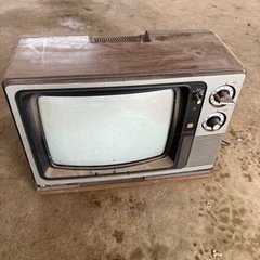 1978年製　　レトロテレビ