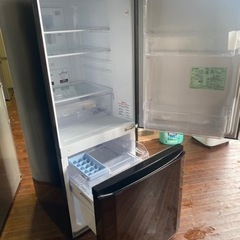 北九州市内配送無料　保証付き　三菱　冷凍冷蔵庫　2020年製　MR-P15E-B1