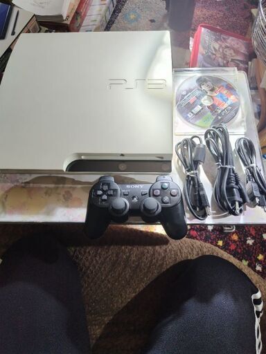 SONY　PS3　CECH-2500A　ホワイト　ゲームソフト付