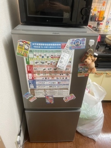 冷蔵庫は自分用なので、自分で持ってくる必要があります。