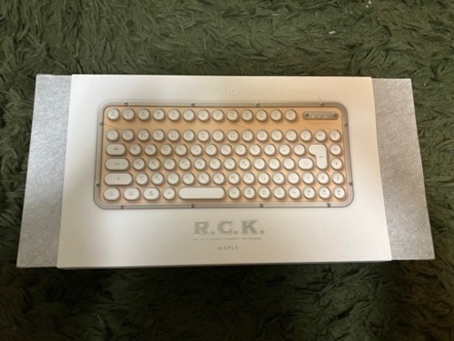 AZIO RETRO CLASSIC COMPACT レトロ　クラシック　コンパクトキーボード　パソコン 周辺機器