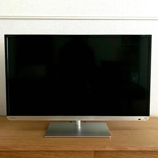 テレビ　東芝　REGZA