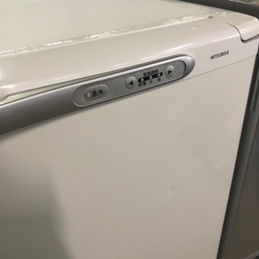 配達応談  三菱 1ドア冷凍庫   122L MF-U12J-W 動作確認済 配達応談 三菱 1ドア冷凍庫 122L MF-U12J-W 動作確認済