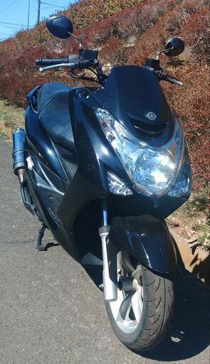 マジェスティ155S 黒 (No.2091) 2018新型マジェスティSはツートーンを