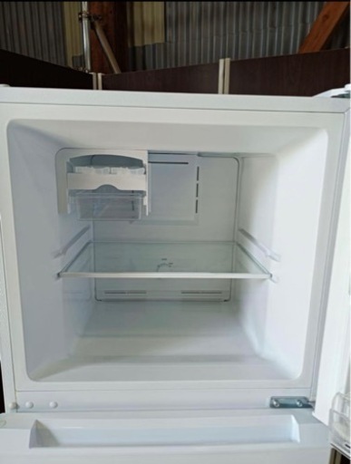 R39【高年式☆2019年製】値下げ中！！ヤマダセレクト 冷蔵庫 YRZ-F23G 225l