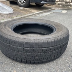 冬用タイヤ　スタッドレス