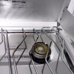 ユニフレームツインバーナーとキッチンスタンド　キャンプ用品　バーベキュー