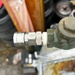 四国内送料無料！ FRP タンク タンクローリー 2600L