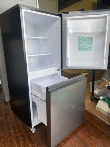 福岡市内配送無料 2023年 冷蔵庫 シルバー AQR-14N-S [幅49.5cm /135L