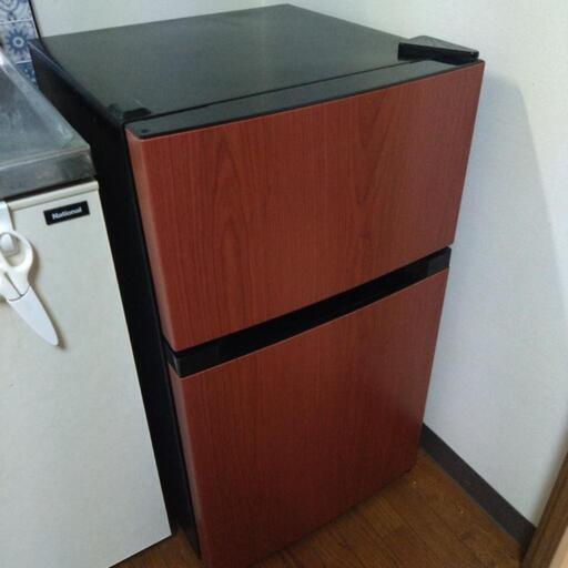 【商談成立】オシャレ冷蔵冷凍庫　小型87L