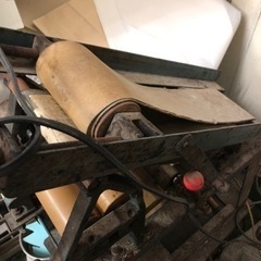 柏餅の皮をつくる機械