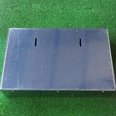 トラック用品ナンバープレート取付け枠、パイロットランプ取付け穴付き14個