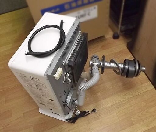 FFストーブ 2014年製 サンポット FF-4210TL 温風式 石油ストーブ FF式