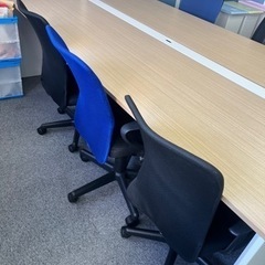 家具 オフィス用家具　デスクと椅子のセット