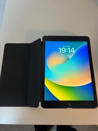 SIMフリー版　Apple iPad 第9世代　64GB