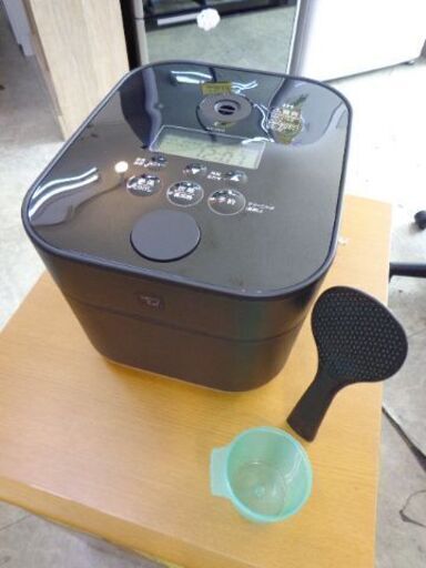 ZOJIRUSHI　２０２２年　高級炊飯器　IH　５合炊き