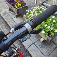 👉👉　クロスバイク　ブリヂストン　２７インチ　７変速　自動ライト　付き　赤　配達可能