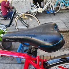 👉👉　クロスバイク　ブリヂストン　２７インチ　７変速　自動ライト　付き　赤　配達可能