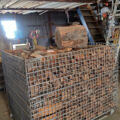 値下げ）薪・マツ系、1基15000円2基25000円