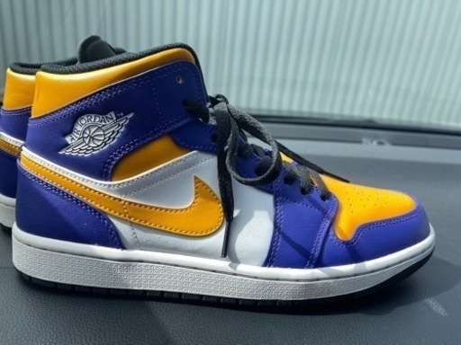 スニーカー Nike Air Jordan 1 Mid \
