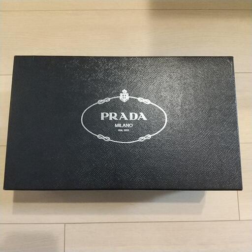 革靴 PRADA