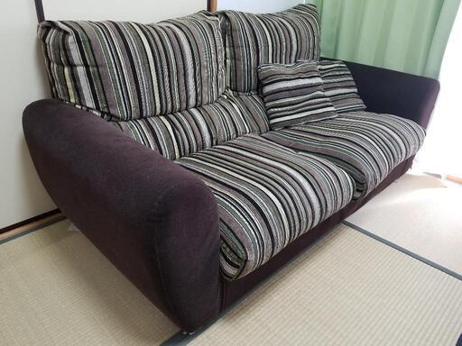 2〜3人掛けソファ ニトリ