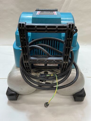 【中古】【動作OK】【店頭引取限定】高圧4口コンプレッサー　MAKITA　AC460XGH　35,200円（税込）