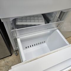 リサイクルショップどりーむ荒田店　№10230　一人暮らしに最適サイズ♪　2ドア冷蔵庫　ヤマダ　2021年製　156L