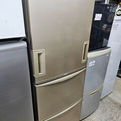 リサイクルショップどりーむ荒田店　№10234　処分特価！　3ドア冷蔵庫　シャープ　2004年製　345L　※製氷パーツ欠品あり(´;ω;｀) リサイクルショップどりーむ荒田店 №10234 処分特価！ 3ドア冷蔵庫