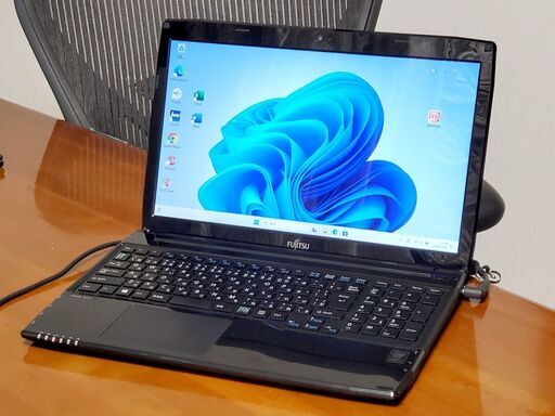富士通15インチ【win10+win11 起動8秒 CPUスコア5184】i7/新品SSD240GB/ office JW-CAD