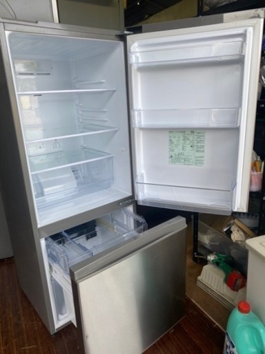 福岡市内配送無料 AQR-U18F-S 冷蔵庫 ステンレスシルバー [2ドア /右