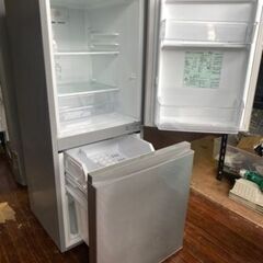 福岡市内配送無料　2019年　AQR-13H-S(ブラッシュシルバー) 2ドア冷蔵庫 右開き 126L