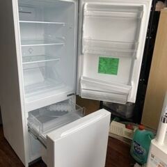 福岡市内配送無料　2022年式　YRZF15J ヤマダオリジナル ２ドア冷蔵庫 (156L・右開き) ホワイト