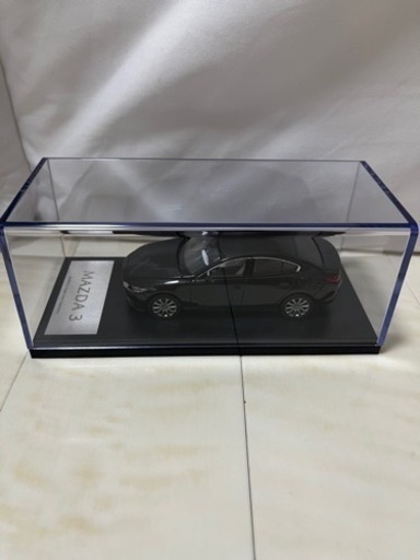 【新品】MAZDA3 モデルカー 1/43 ブラック