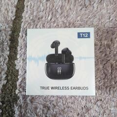 新品　ワイヤレスイヤホン　bluetooth