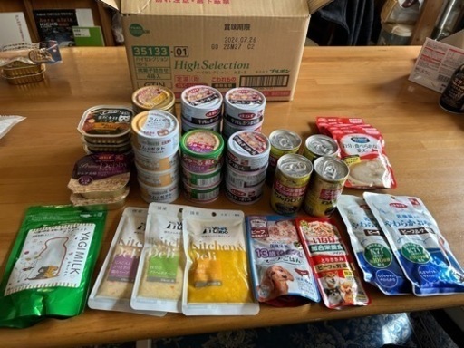 ペットフードいろいろ45点　食品