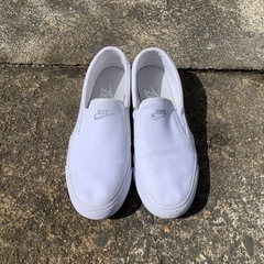 NIKE スニーカー　スリッポン　美品